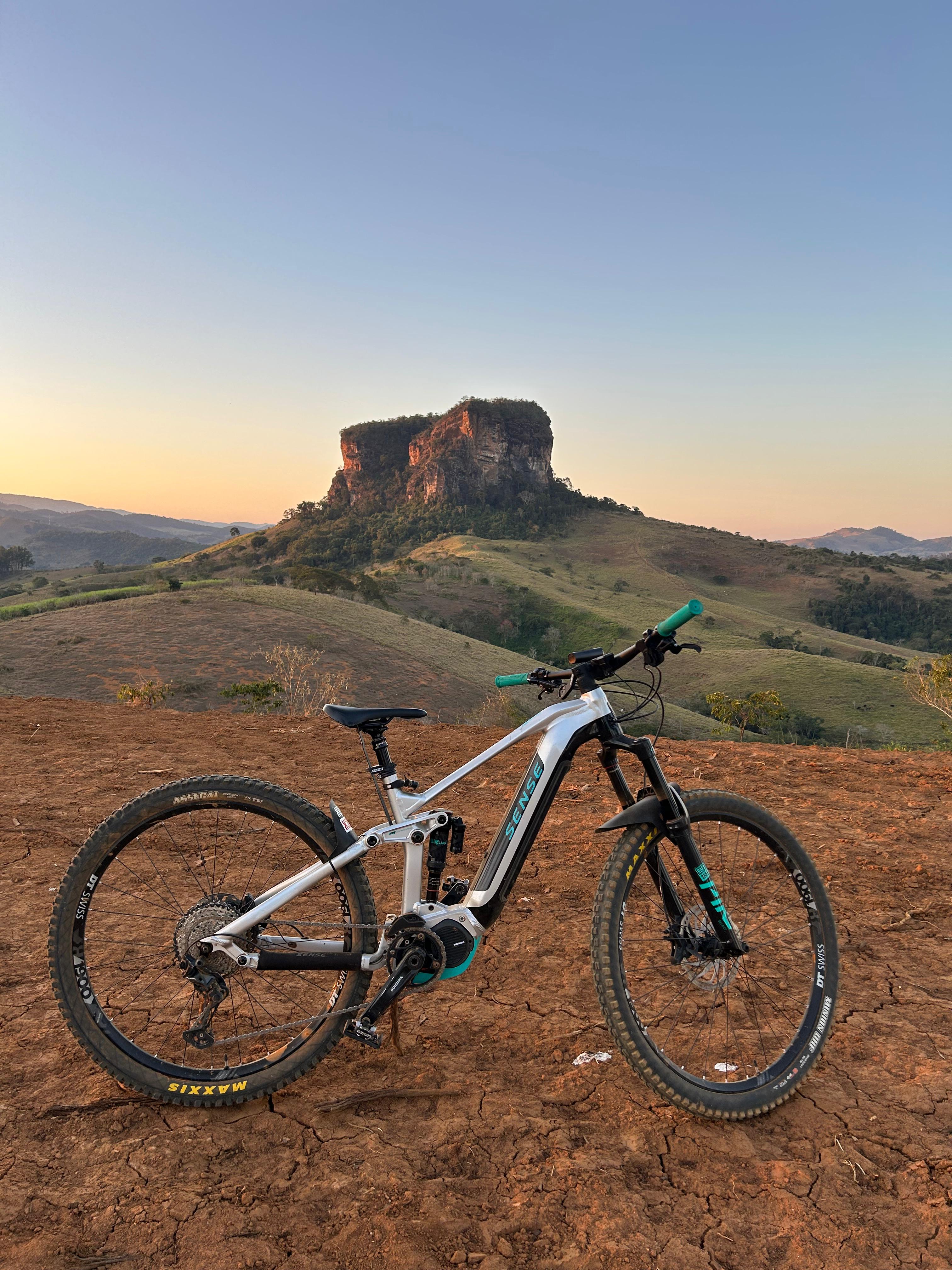 Pedal Guiado com E-Bike